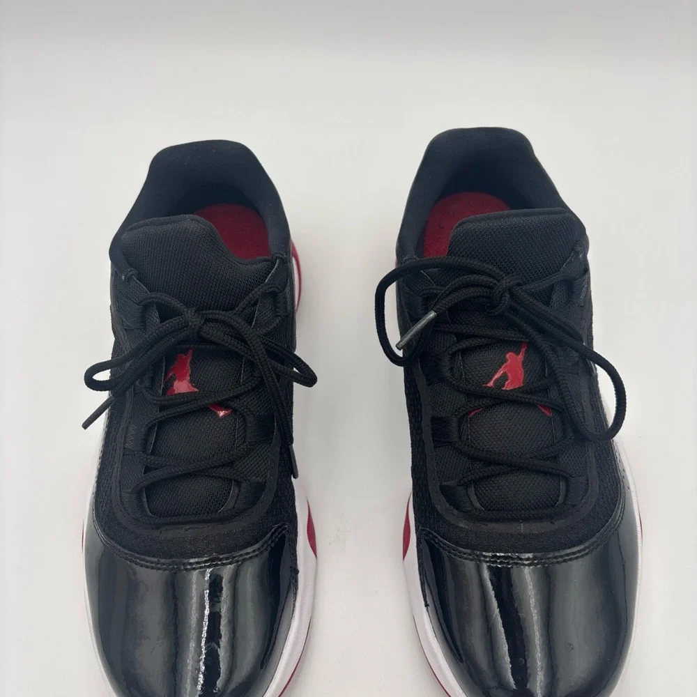 Jordan Black‎ and Red Athletic Shoes